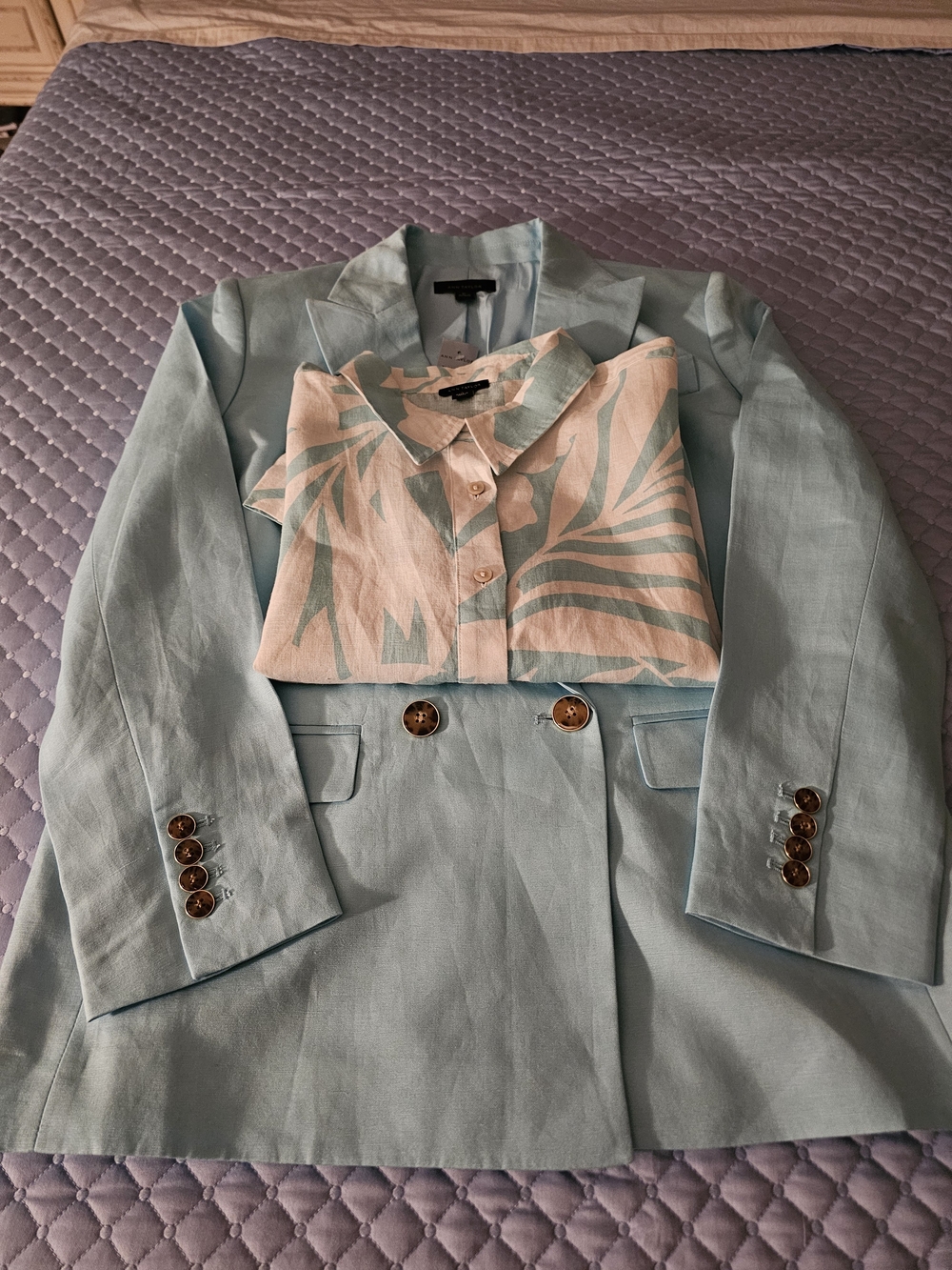 Light Blue Women's Double-Button Blazer With Linen Size 8p $ 198 - Picture 4 of 4